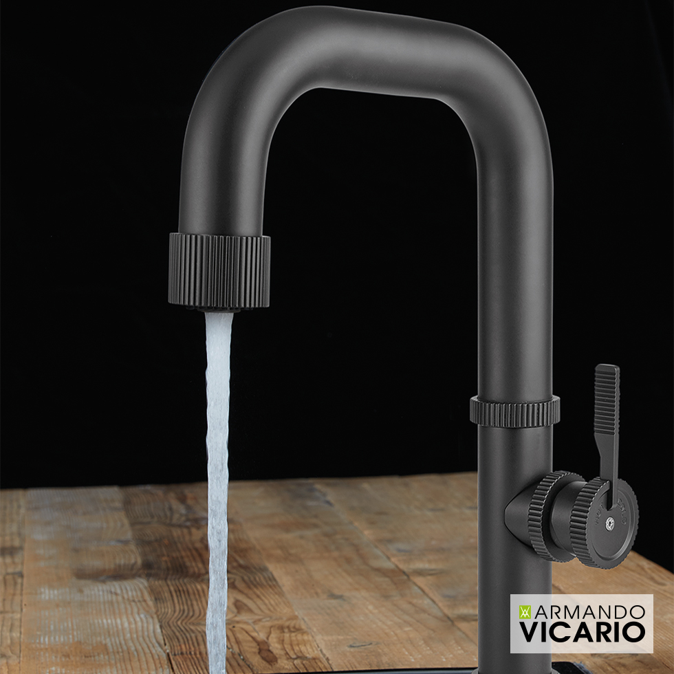 ΜΠΑΤ.ΝΕΡΟΧ. RAW VICARIO BLACK MATT