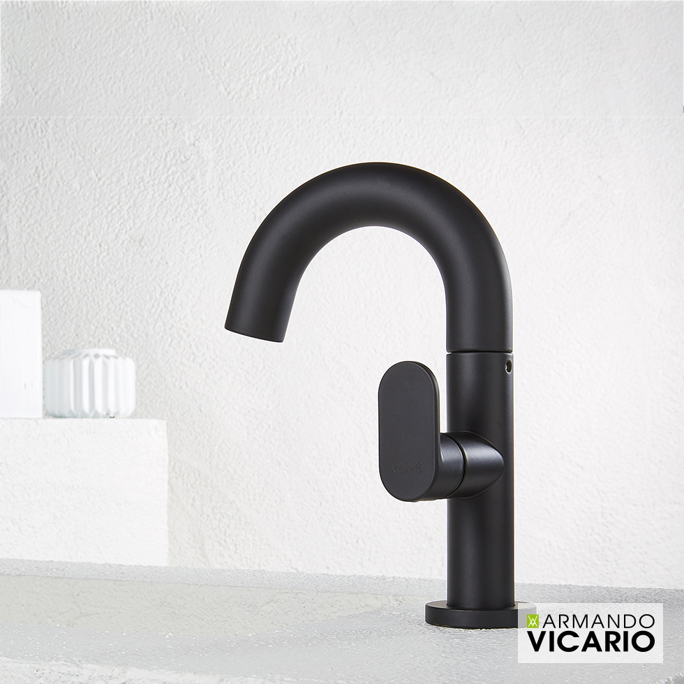 ΜΠΑΤ.ΝΙΠΤ. SLIM VICARIO BLACK MATT