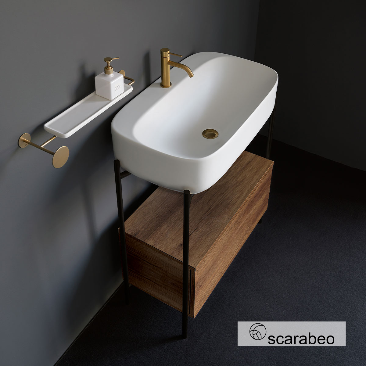 ΕΠΙΠΛΟ ΜΠΑΝ.LAILA 2703-NROP ΜΕ ΣΥΡΤΑΡΙ 2712-89 SCARABEO