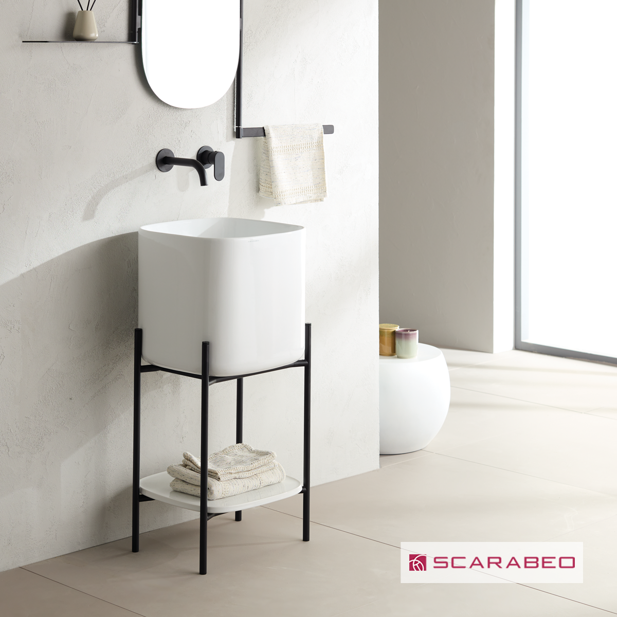 ΕΠΙΠΛΟ ΜΠΑΝ.LAILA 2701-NROP ΜΕ ΡΑΦΙ 2709-300 SCARABEO