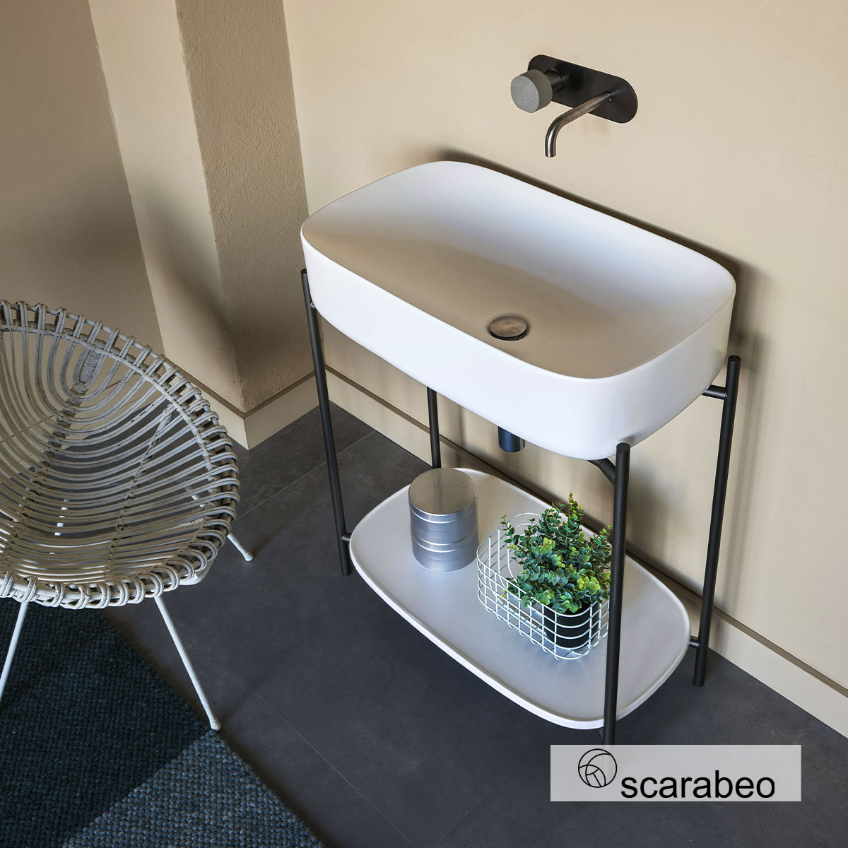 ΕΠΙΠΛΟ ΜΠΑΝ.LAILA 2703-NROP ΜΕ ΡΑΦΙ 2710-300 SCARABEO