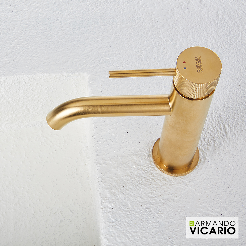 ΜΠΑΤ.ΝΙΠΤ. INDUSTRIAL VICARIO BRUSHED GOLD