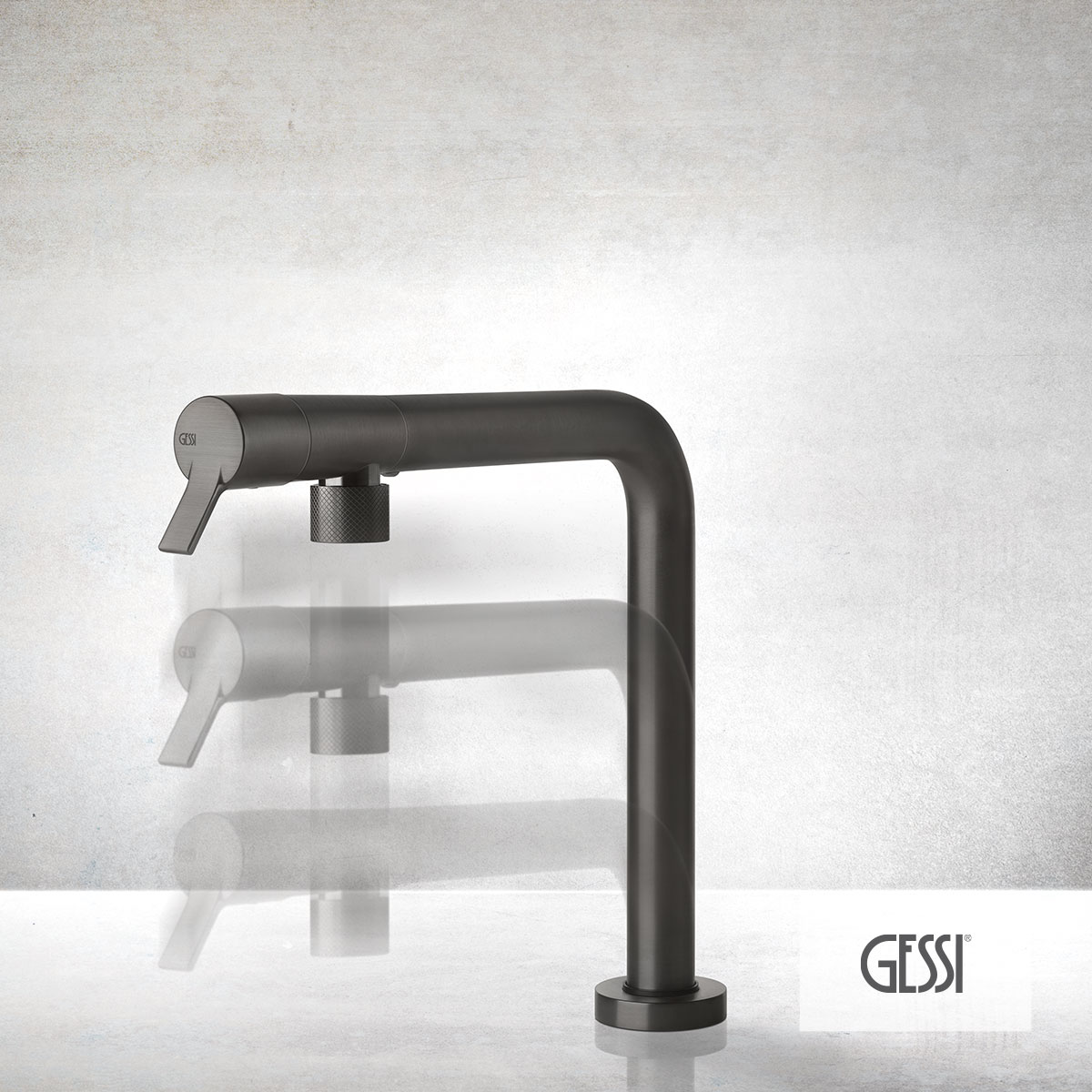 ΜΠΑΤ.ΝΕΡΟΧΥΤΗ SU & GIU GESSI BLACK METAL BRUSHED PVD